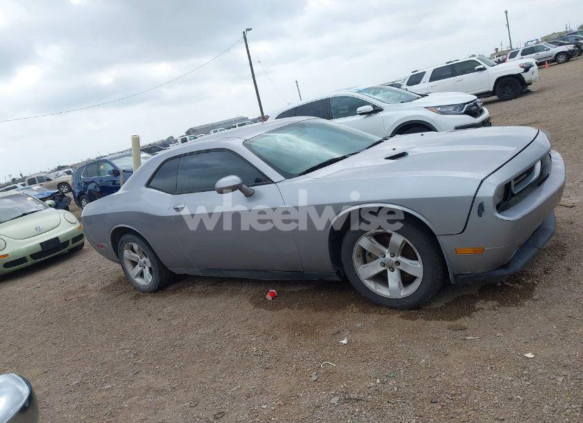 Photo 13 of 2013 Dodge Challenger SXT (VIN 2C3CDYAG7DH653376)