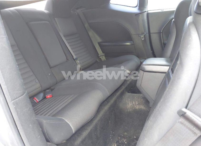 Photo 8 of 2013 Dodge Challenger SXT (VIN 2C3CDYAG7DH653376)