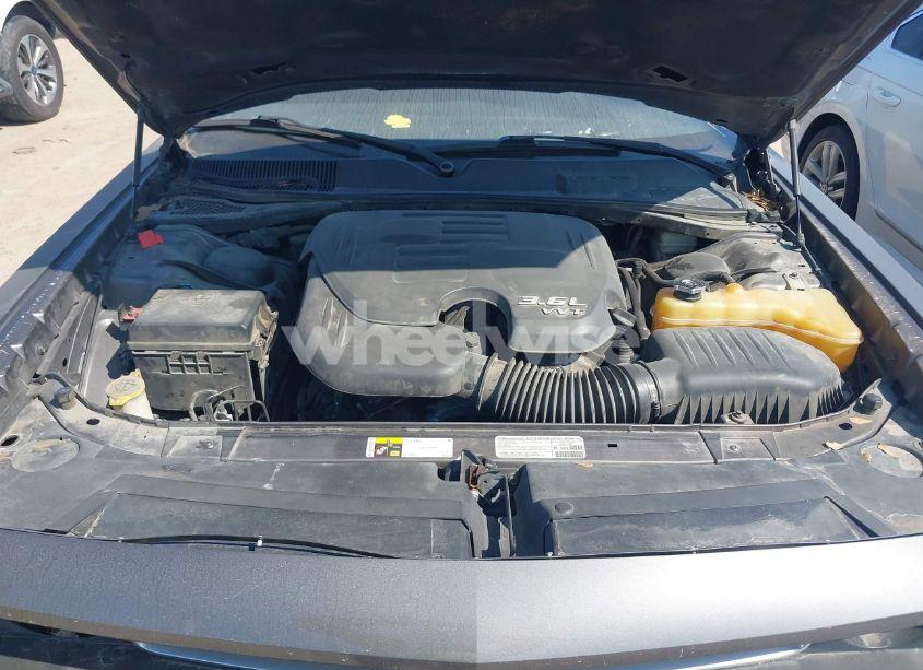 Photo 10 of 2013 Dodge Challenger SXT (VIN 2C3CDYAG7DH670128)