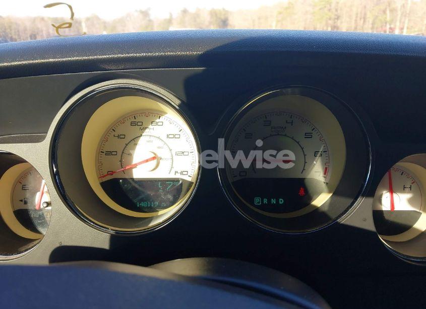 Photo 7 of 2013 Dodge Challenger SXT (VIN 2C3CDYAG7DH670159)