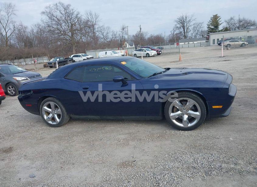 Photo 13 of 2013 Dodge Challenger SXT (VIN 2C3CDYAG7DH688015)