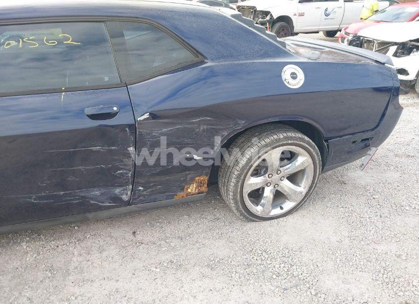 Photo 6 of 2013 Dodge Challenger SXT (VIN 2C3CDYAG7DH688015)