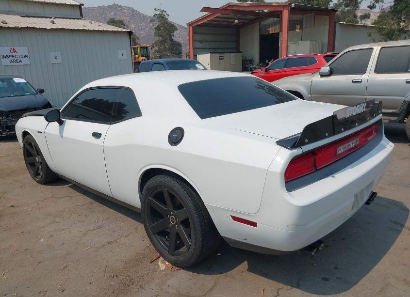 Photo 3 of 2014 Dodge Challenger SXT (VIN 2C3CDYAG7EH110983)