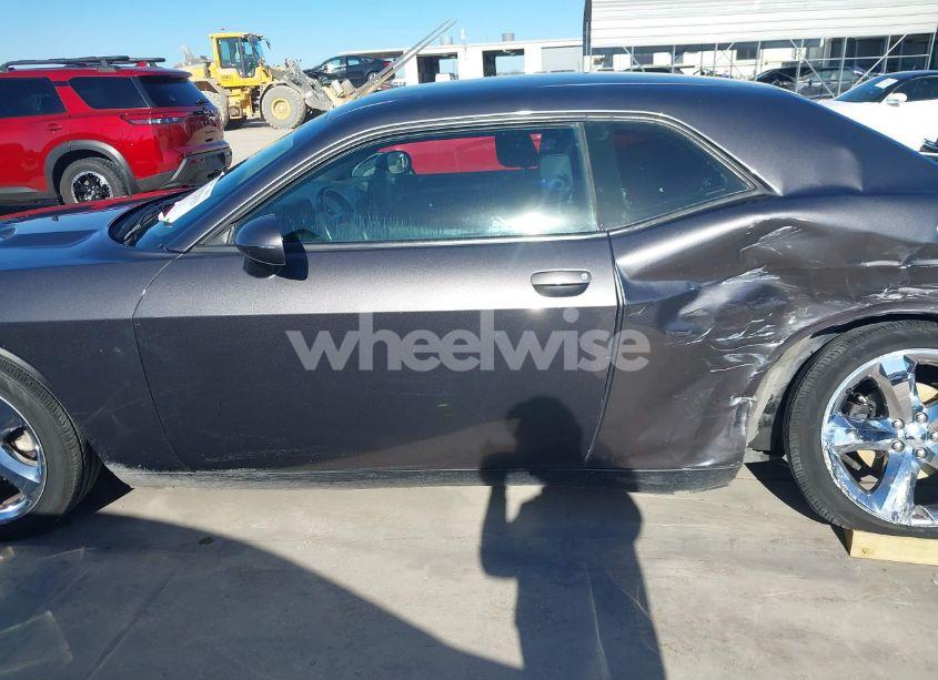 Photo 14 of 2014 Dodge Challenger SXT (VIN 2C3CDYAG7EH112068)