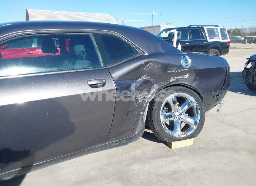 Photo 6 of 2014 Dodge Challenger SXT (VIN 2C3CDYAG7EH112068)