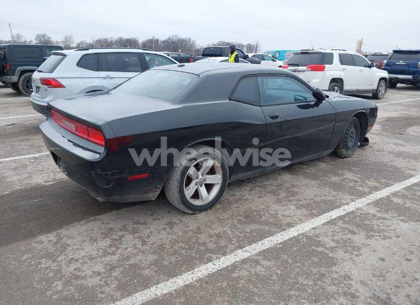 Photo 4 of 2014 Dodge Challenger SXT (VIN 2C3CDYAG7EH283418)
