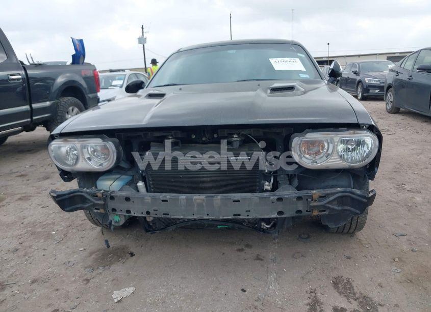 Photo 6 of 2014 Dodge Challenger SXT (VIN 2C3CDYAG7EH285802)