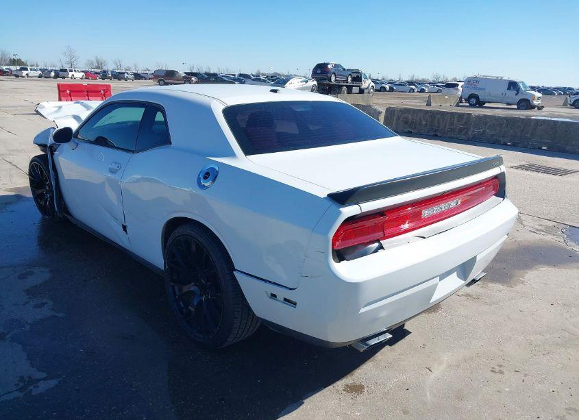 Photo 3 of 2012 Dodge Challenger SXT (VIN 2C3CDYAG8CH170624)