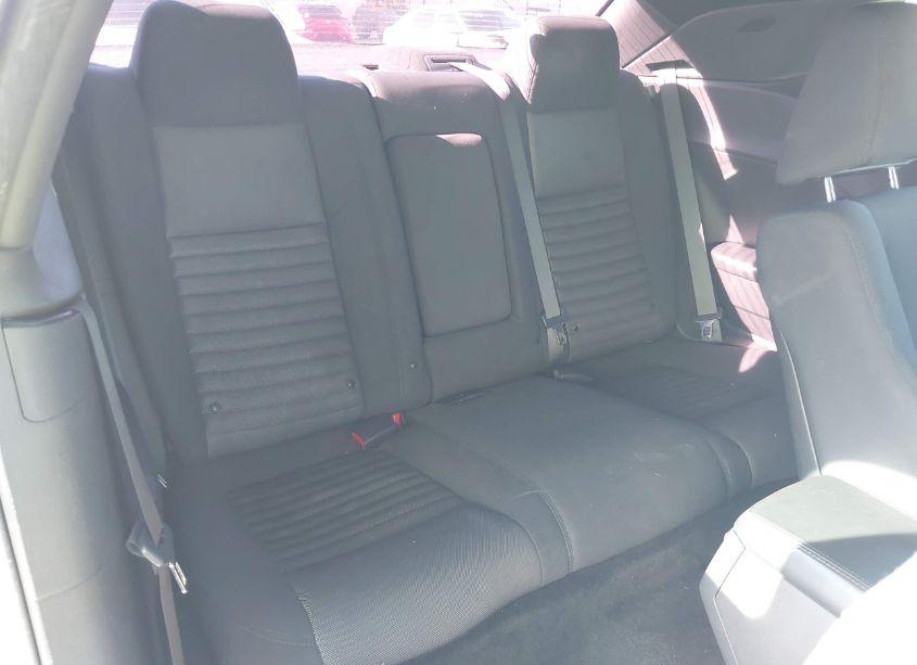 Photo 8 of 2012 Dodge Challenger SXT (VIN 2C3CDYAG8CH170624)