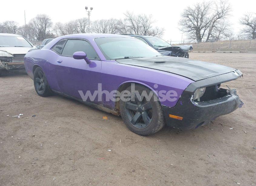 2012 Dodge Challenger SXT (VIN 2C3CDYAG8CH206621) main photo