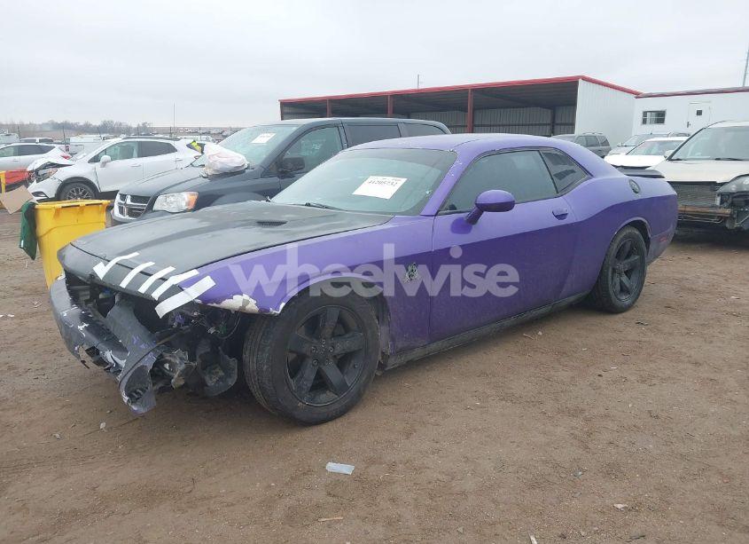 Photo 2 of 2012 Dodge Challenger SXT (VIN 2C3CDYAG8CH206621)