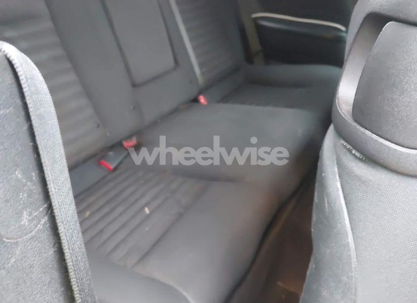 Photo 8 of 2012 Dodge Challenger SXT (VIN 2C3CDYAG8CH206621)