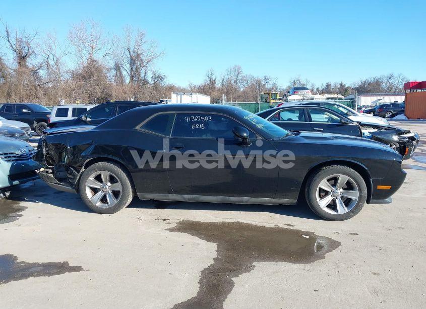 Photo 13 of 2012 Dodge Challenger SXT (VIN 2C3CDYAG8CH228389)