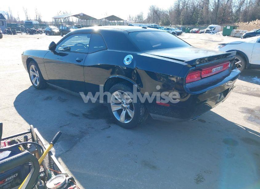 Photo 3 of 2012 Dodge Challenger SXT (VIN 2C3CDYAG8CH228389)