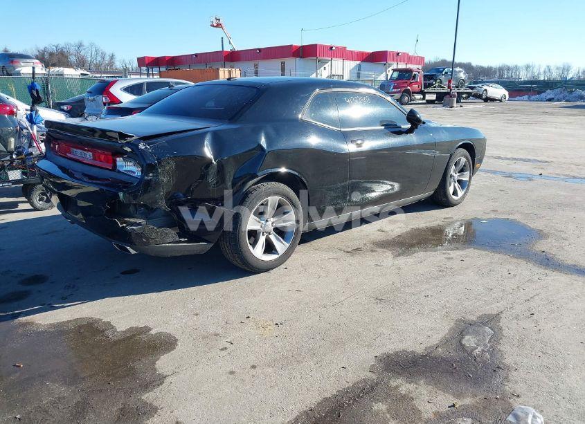 Photo 4 of 2012 Dodge Challenger SXT (VIN 2C3CDYAG8CH228389)
