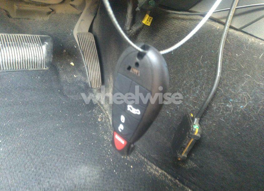 Photo 11 of 2012 Dodge Challenger SXT (VIN 2C3CDYAG8CH268424)