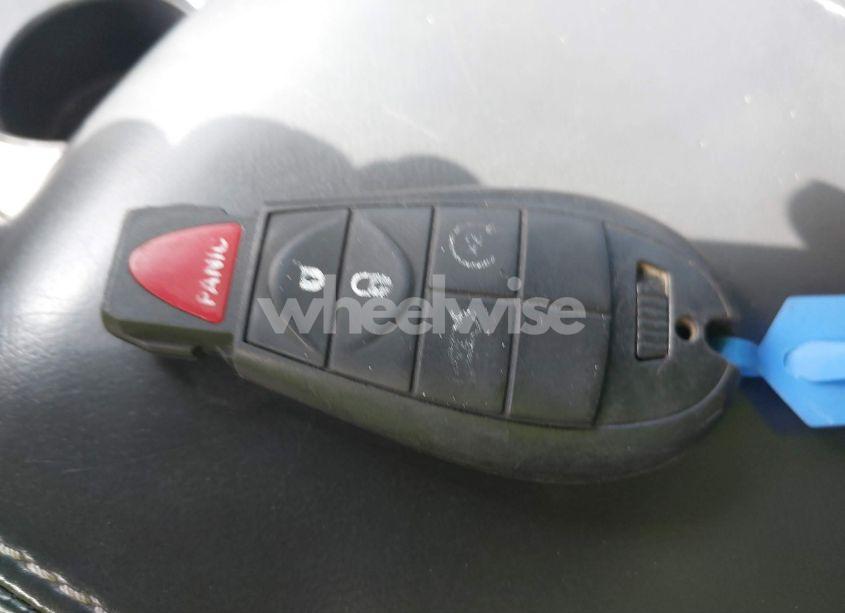 Photo 11 of 2013 Dodge Challenger SXT PLUS (VIN 2C3CDYAG8DH543856)