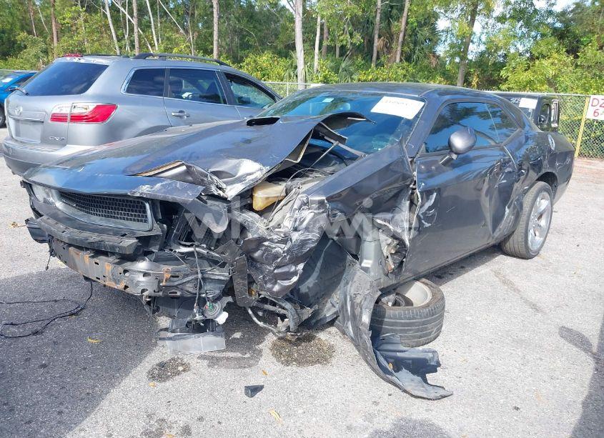 Photo 2 of 2013 Dodge Challenger SXT PLUS (VIN 2C3CDYAG8DH543856)