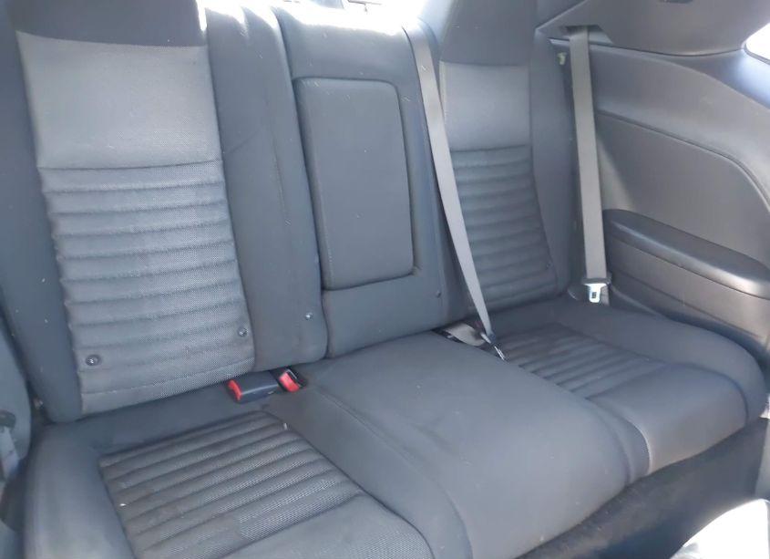 Photo 8 of 2013 Dodge Challenger SXT (VIN 2C3CDYAG8DH609287)