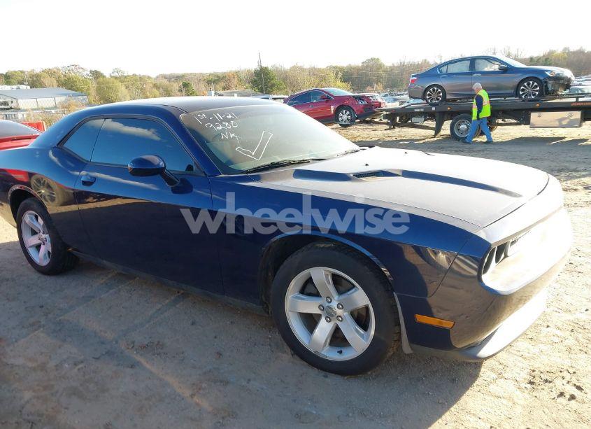 Photo 14 of 2013 Dodge Challenger SXT (VIN 2C3CDYAG8DH704996)