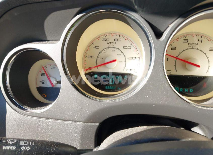 Photo 16 of 2013 Dodge Challenger SXT (VIN 2C3CDYAG8DH704996)