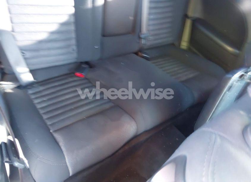 Photo 8 of 2013 Dodge Challenger SXT (VIN 2C3CDYAG8DH704996)