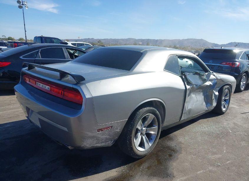 Photo 4 of 2013 Dodge Challenger SXT (VIN 2C3CDYAG8DH719188)