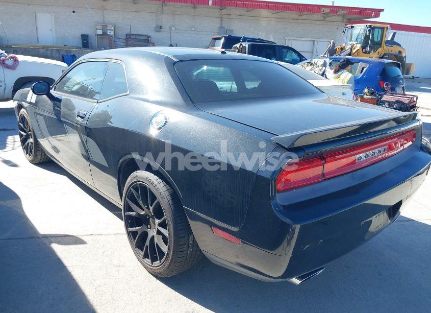 Photo 3 of 2014 Dodge Challenger SXT PLUS (VIN 2C3CDYAG8EH196157)