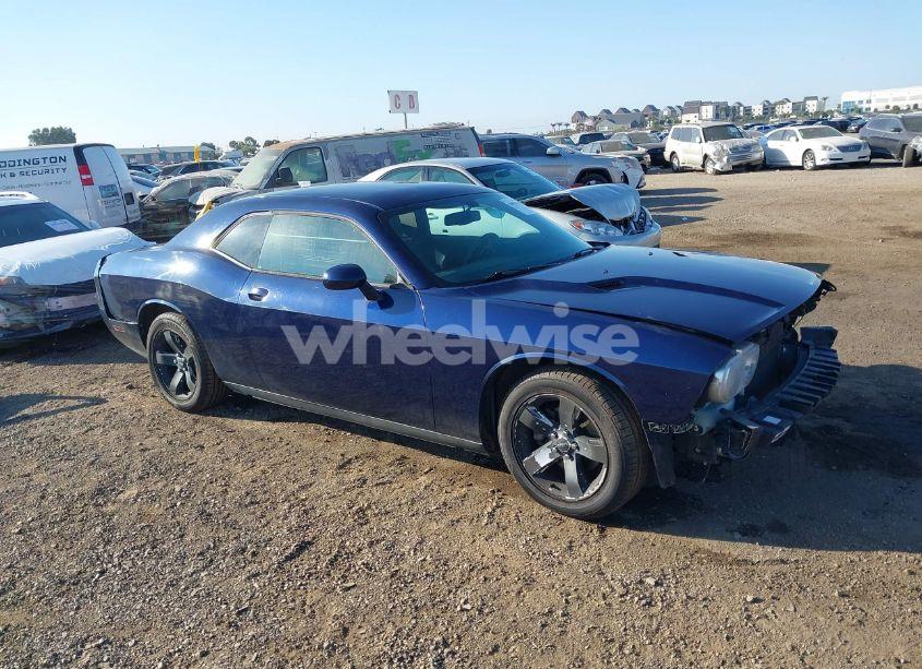 2014 Dodge Challenger SXT (VIN 2C3CDYAG8EH298350) main photo