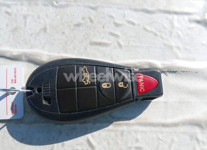 Photo 11 of 2014 Dodge Challenger SXT (VIN 2C3CDYAG8EH298350)