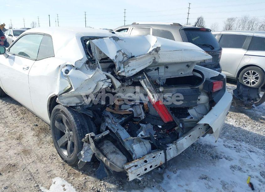 Photo 6 of 2012 Dodge Challenger SXT (VIN 2C3CDYAG9CH125191)