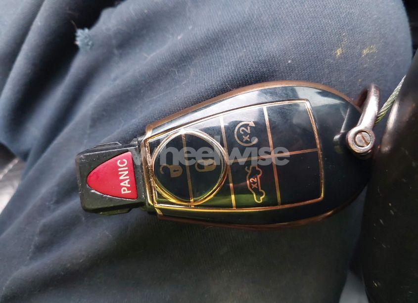 Photo 11 of 2012 Dodge Challenger SXT (VIN 2C3CDYAG9CH157624)