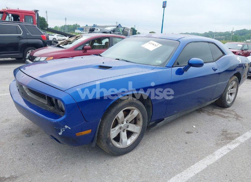 Photo 2 of 2012 Dodge Challenger SXT (VIN 2C3CDYAG9CH239160)