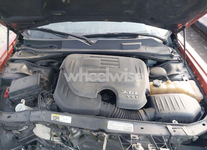 Photo 10 of 2013 Dodge Challenger SXT PLUS (VIN 2C3CDYAG9DH510610)