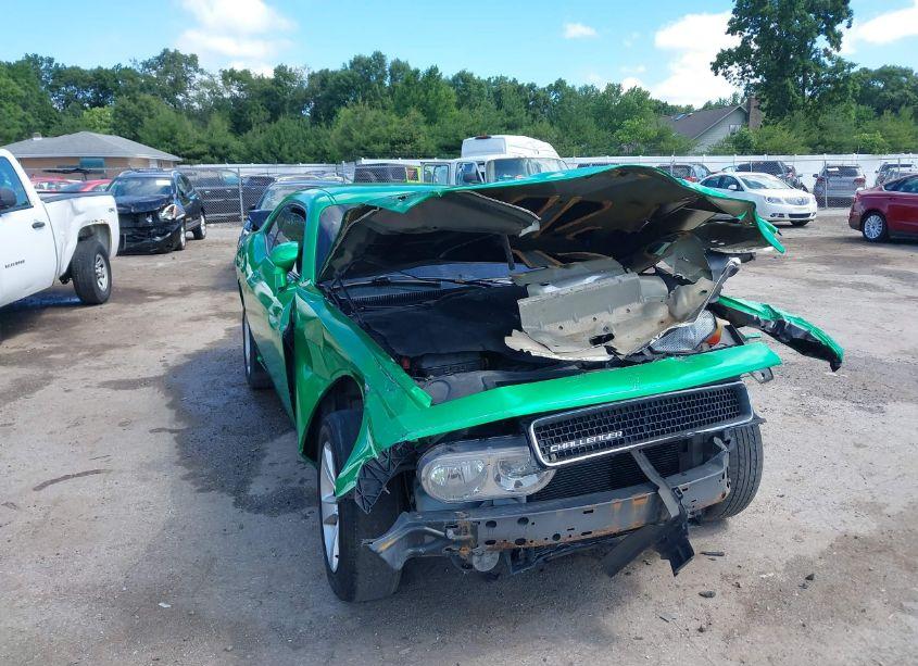 2013 Dodge Challenger SXT (VIN 2C3CDYAG9DH645635) main photo