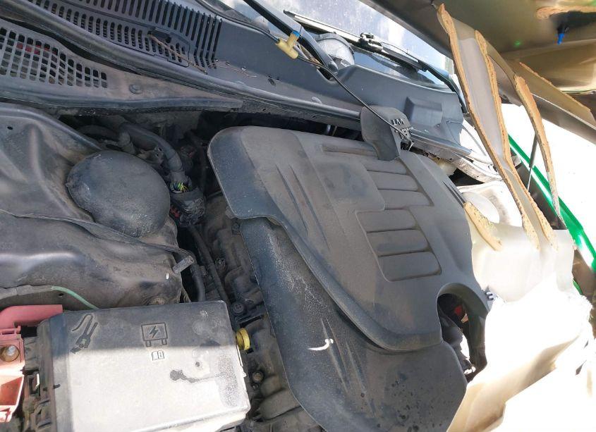 Photo 10 of 2013 Dodge Challenger SXT (VIN 2C3CDYAG9DH645635)