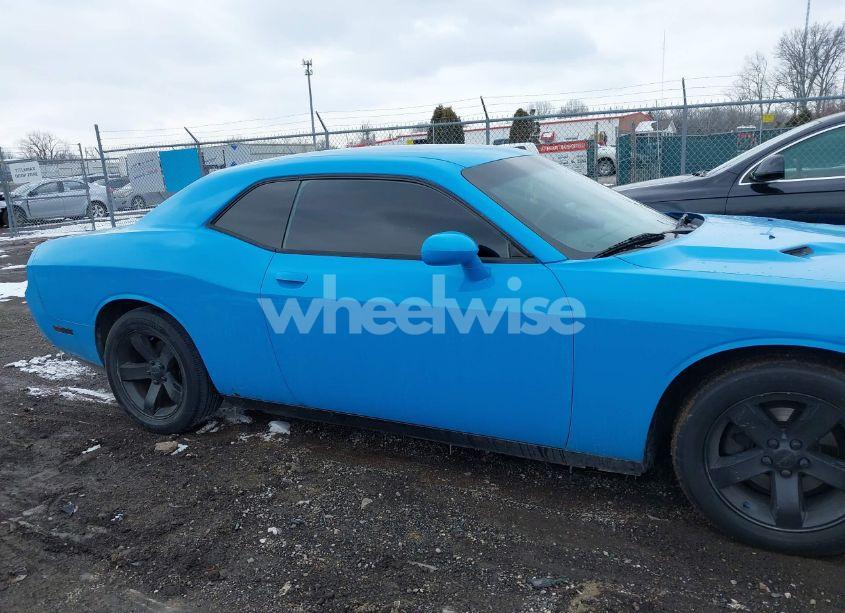 Photo 13 of 2014 Dodge Challenger SXT (VIN 2C3CDYAG9EH127087)