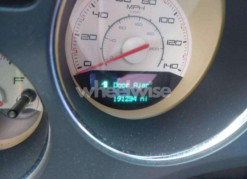 Photo 15 of 2014 Dodge Challenger SXT (VIN 2C3CDYAG9EH127087)