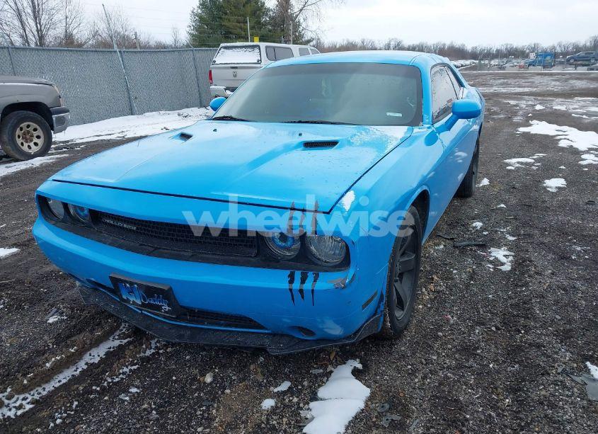 Photo 6 of 2014 Dodge Challenger SXT (VIN 2C3CDYAG9EH127087)