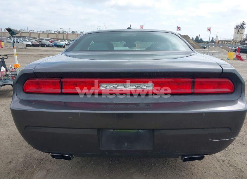 Photo 16 of 2014 Dodge Challenger SXT (VIN 2C3CDYAG9EH196653)