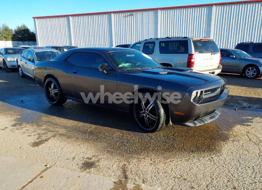 2014 Dodge Challenger SXT (VIN 2C3CDYAG9EH262165) main photo