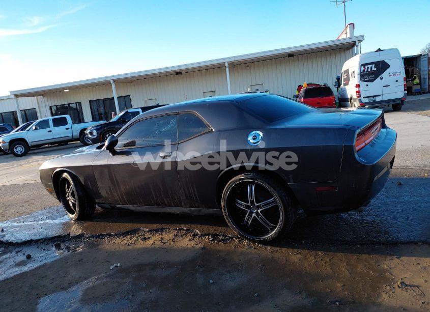Photo 14 of 2014 Dodge Challenger SXT (VIN 2C3CDYAG9EH262165)