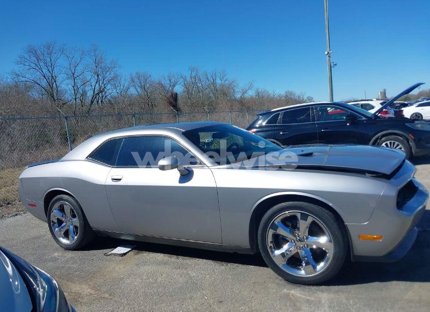 Photo 13 of 2014 Dodge Challenger SXT (VIN 2C3CDYAG9EH302955)