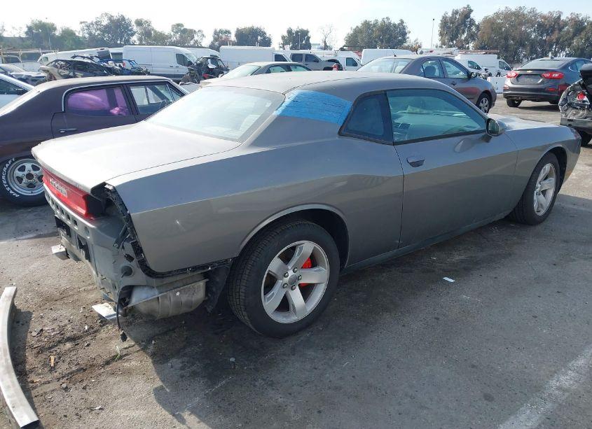 Photo 4 of 2012 Dodge Challenger SXT (VIN 2C3CDYAGXCH128276)