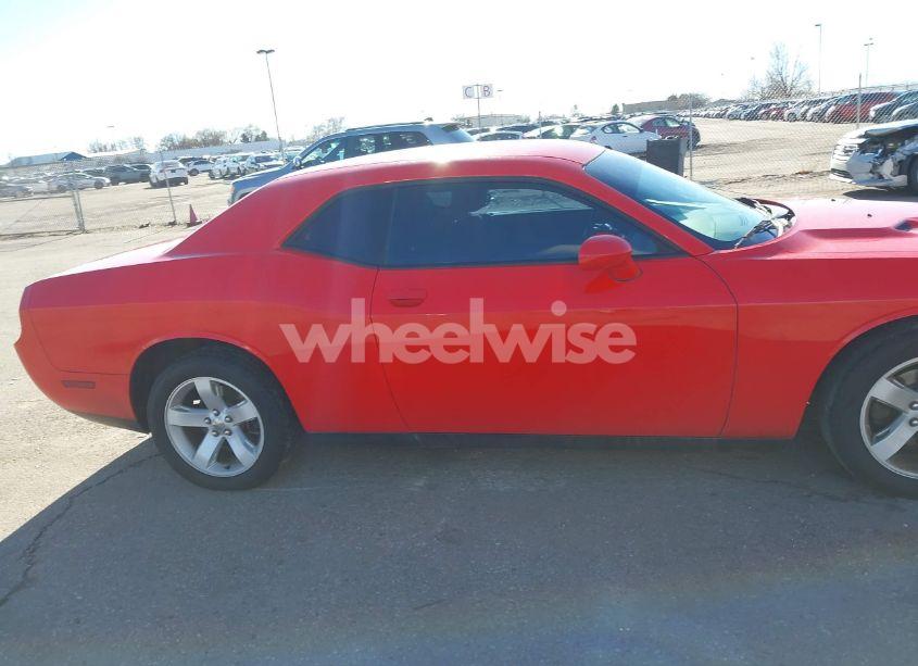 Photo 12 of 2014 Dodge Challenger SXT (VIN 2C3CDYAGXEH116468)