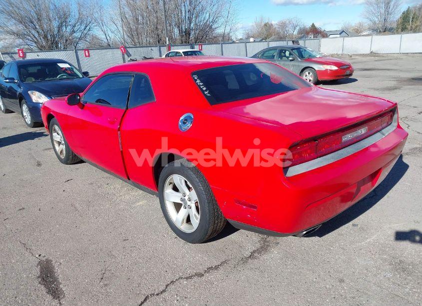 Photo 3 of 2014 Dodge Challenger SXT (VIN 2C3CDYAGXEH116468)