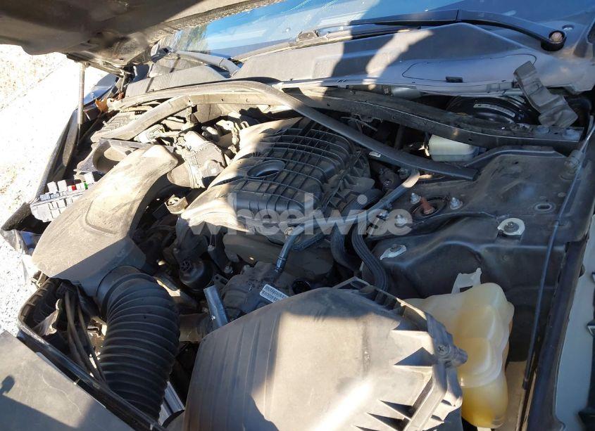 Photo 10 of 2014 Dodge Challenger SXT (VIN 2C3CDYAGXEH127101)