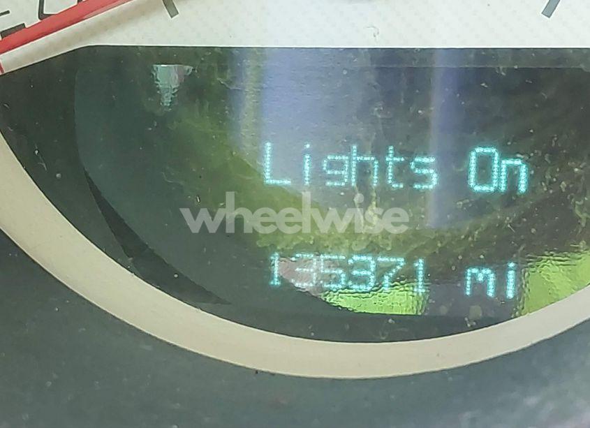 Photo 15 of 2014 Dodge Challenger SXT (VIN 2C3CDYAGXEH127101)