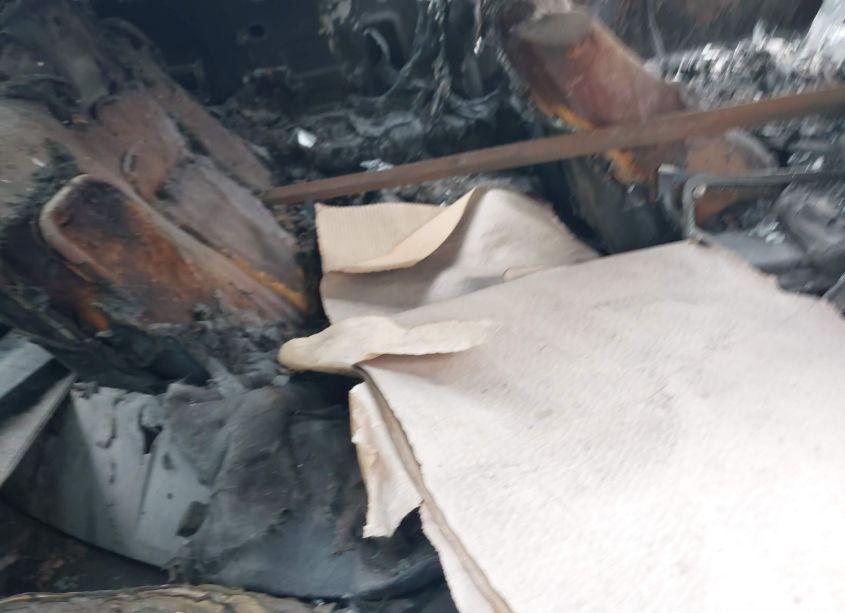 Photo 8 of 2014 Dodge Challenger SXT (VIN 2C3CDYAGXEH251644)