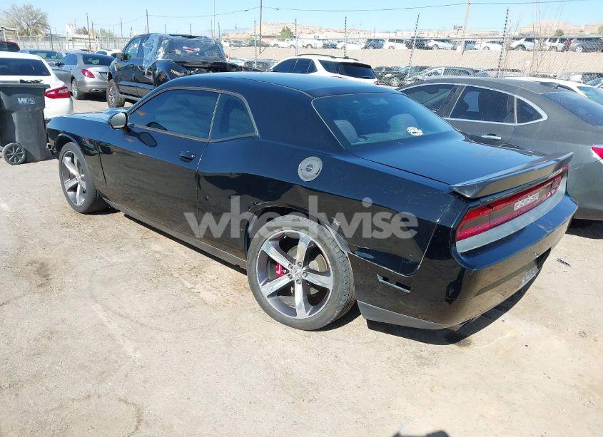 Photo 3 of 2014 Dodge Challenger SXT (VIN 2C3CDYAGXEH299743)